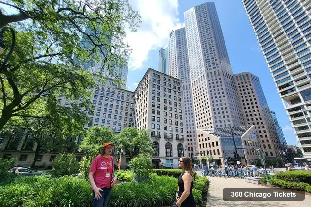 360 Chicago Tickets – Private Mag Mile Architecture Tour With 360 Chicago