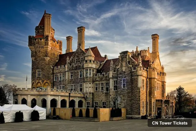 Casa Loma, CN Tower – CN Tower Observation Deck Tickets