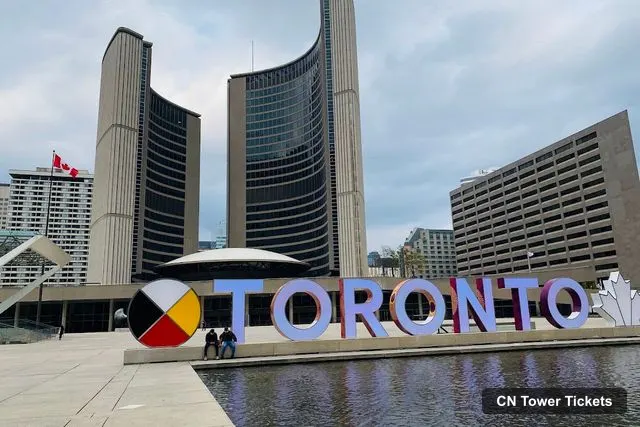 Toronto City Hall, CN Tower – CN Tower Tickets