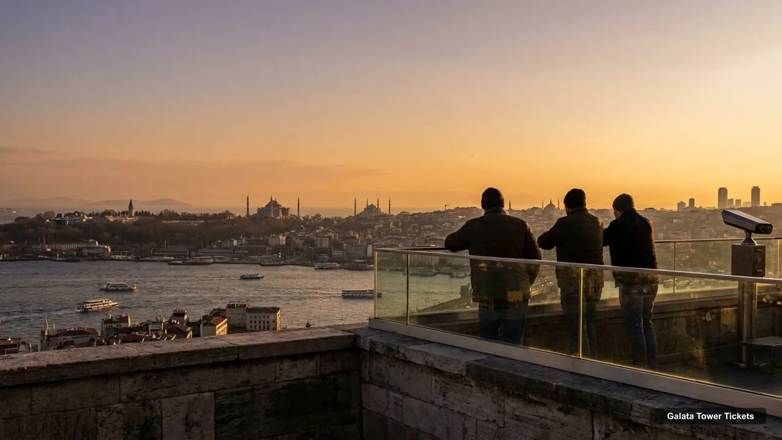 Galata Tower Tickets – view from the observation deck over the Golden Horn, the Bosphorus and the mosques of the historic peninsula