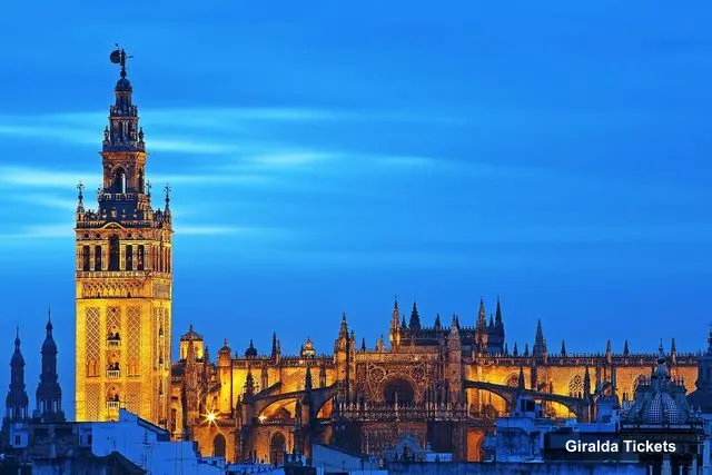 Giralda Observation Deck Tickets – Cathedral & Giralda Guided Tour with Fast-Track
