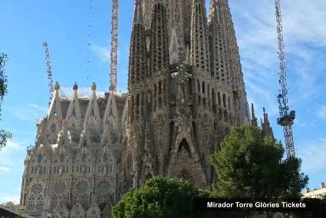 Basilica of the Sagrada Familia, Mirador Torre Glòries – Mirador Torre Glòries Tickets