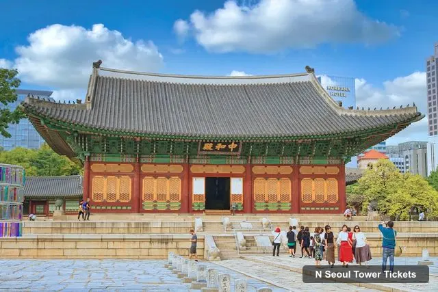 Deoksugung Palace, N Seoul Tower – N Seoul Tower Tickets