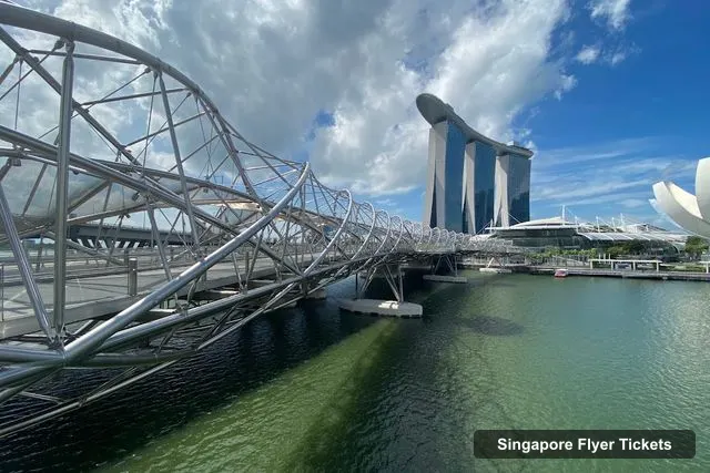 The Helix Bridge, Singapore Flyer – Singapore Flyer Tickets