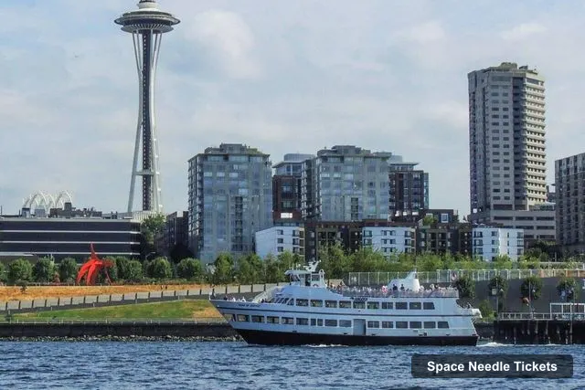 Space Needle Tickets – Small Group Tour with Space Needle & Harbor Cruise
