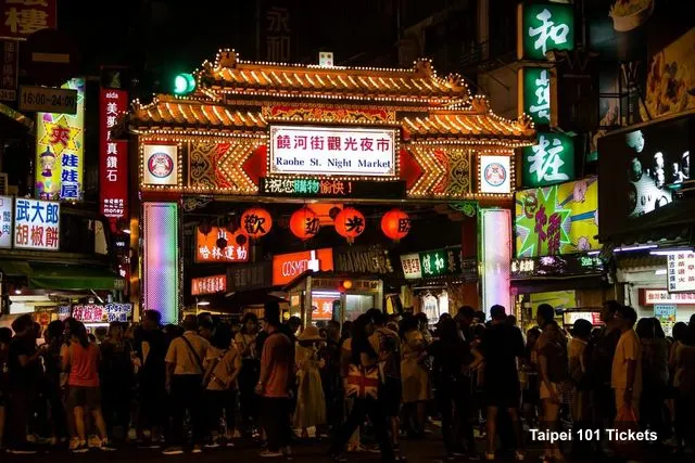 Taipei 101 Observation Deck Tickets – Taipei 101, Din Tai Fung Dinner & Raohe Night Market